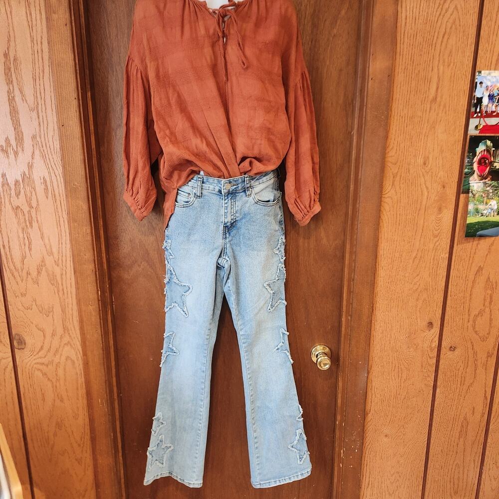 Ashley Mason Star Patched Premium High Rise Boot Cut‎ Jeans Sz 00